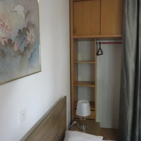 Soline Beach 4 Bedroom Holiday *