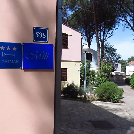 Dom wakacyjny Soline Beach 4 Bedroom Holiday Biograd Na Moru
